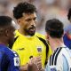 Messi: Saya Ditendangi, Tapi Pemain Cape Verde Rebutan Minta Jersey