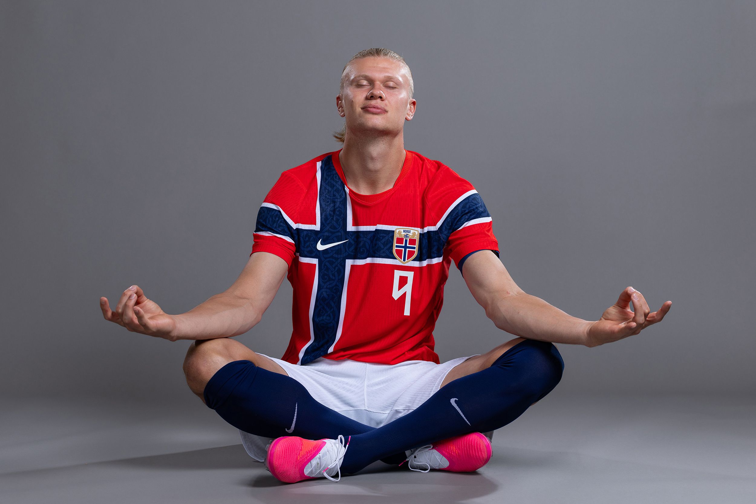 erling-haaland-ada-dimana-mana-di-piala-dunia.-sebagian-besarnya-adalah-ai