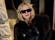 madonna-menari-menuju-sejarah-dengan-album-no.-1-inggris-ke-13-untuk-‘confessions-ii’
