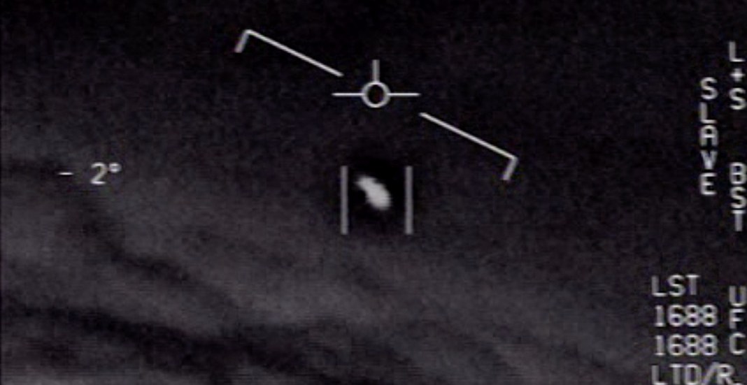 gedung-putih-menunjuk-orang-yang-terus-menerus-berteriak-‘alien’-untuk-menjalankan-kelompok-ufo