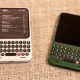 BlackBerry Bangkit? HP Android Unik Ini Punya Keyboard Fisik dan Android 16