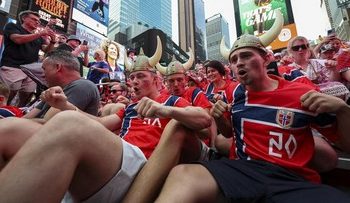 FOTO: Merayakan Viking Row di Piala Dunia 2026