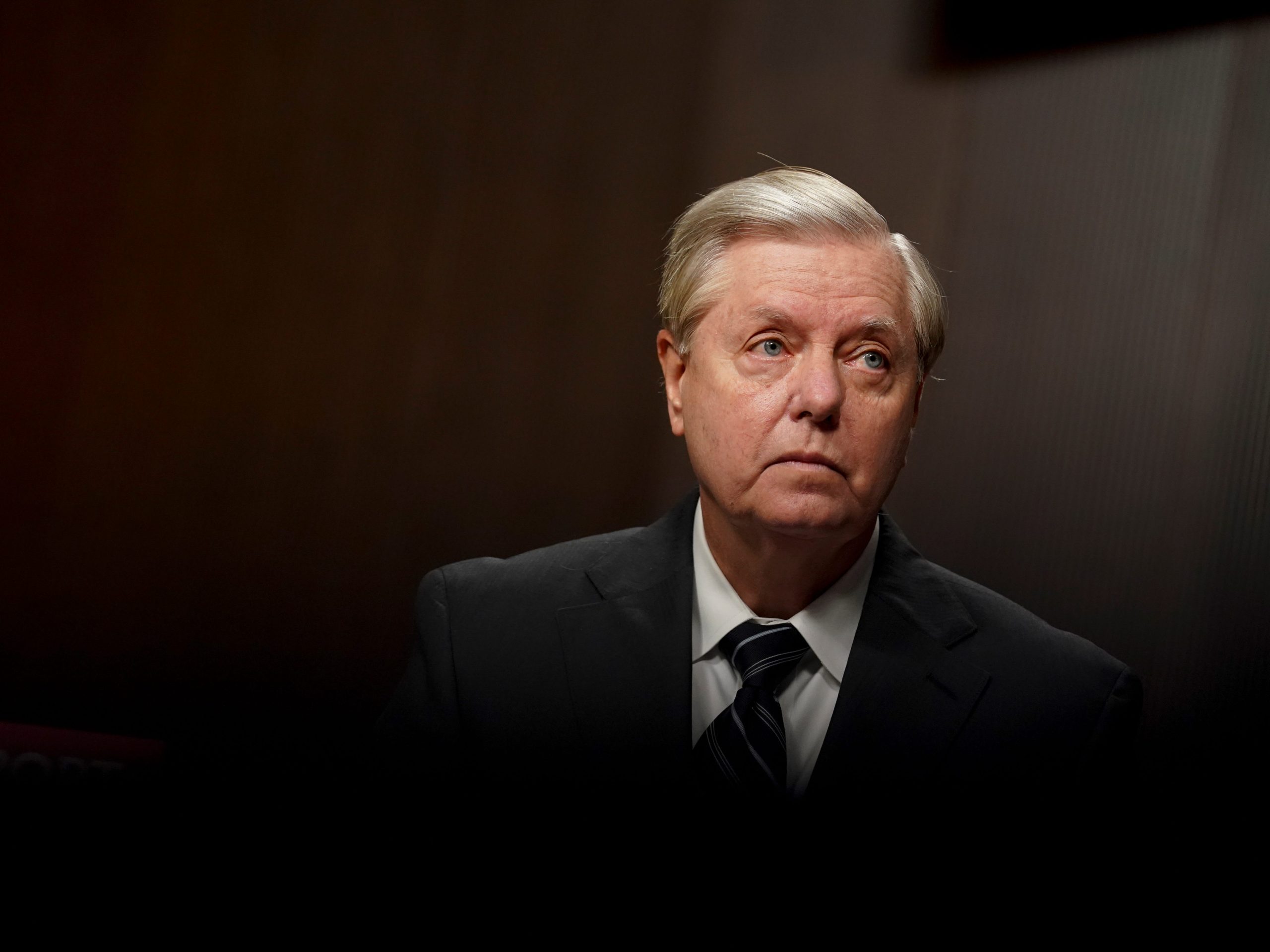tokoh-berpengaruh-di-senat,-lindsey-graham,-telah-meninggal-inilah-cara-dia-mengubah-pajak,-tarif,-dan-pertahanan-perusahaan.