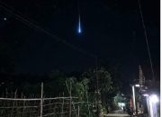 viral-meteor-melintas-di-langit-jawa,-brin-ungkap-dugaan-lokasi-jatuhnya
