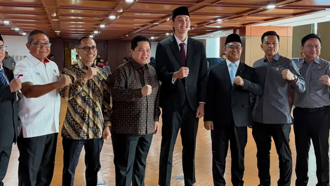 resmi!-mitchell-resmi-jadi-wni,-langsung-gabung-timnas-indonesia-di-bali