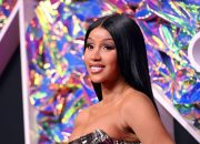 Cardi B Menyebut Putrinya sebagai ‘Sahabat Kehidupan Nyata’ di Postingan Ulang Tahun