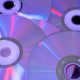 mengapa-orang-membeli-begitu-banyak-cd?