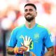 viral-unai-simon-dan-pino-ciuman-saat-spanyol-pesta-juara-piala-dunia