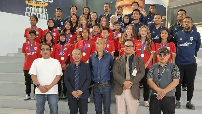 garuda-pertiwi-kembali-ke-tanah-air-usai-juara-piala-aff-wanita-2026