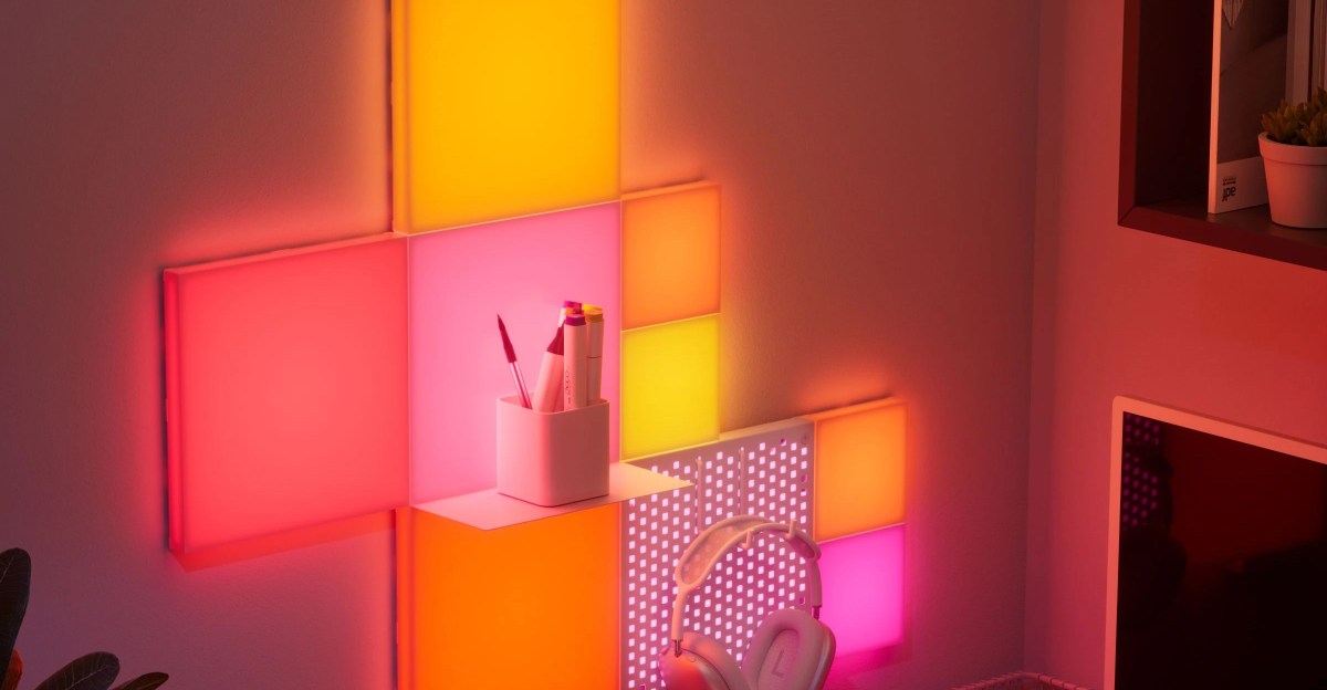 paket-papan-pasak-dan-rak-warna-warni-nanoleaf-sudah-habis-setengahnya