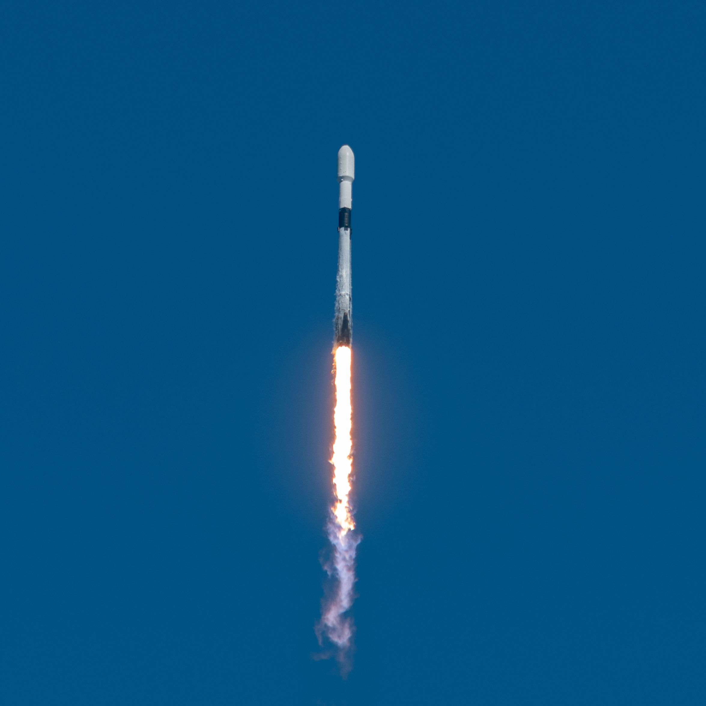 the-spacex-falcon-lunar-crash-is-a-warning-for-moon-bases