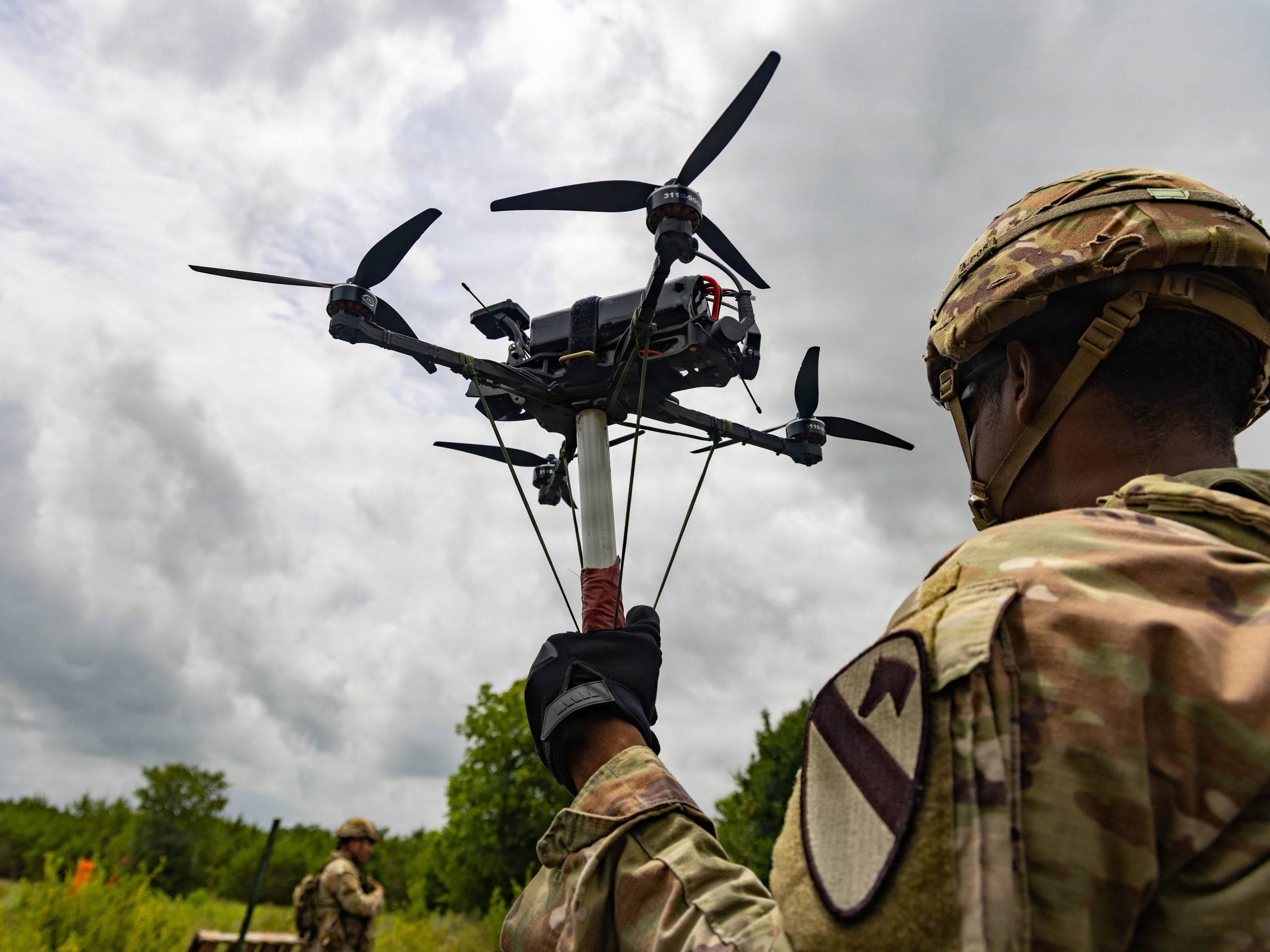 the-pentagon’s-counter-drone-force-has-rolled-out-a-new-online-marketplace-for-buying-defensive-tech