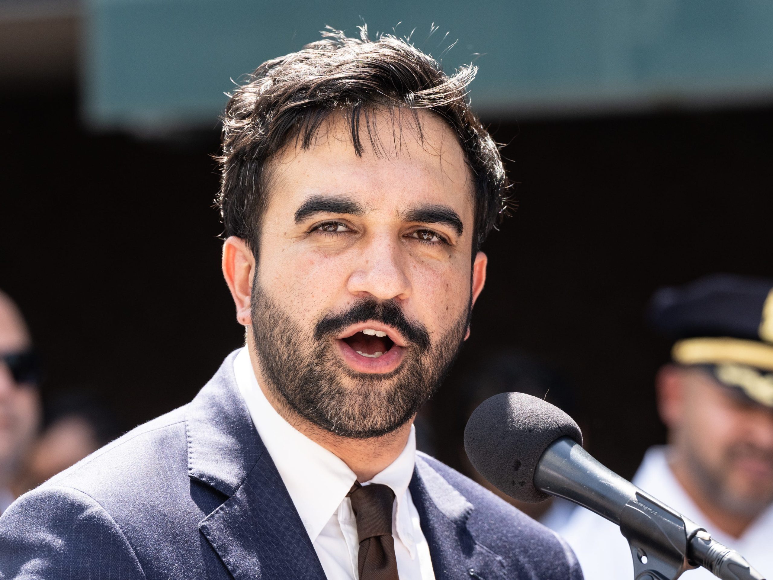new-york-homeowners-are-suing-mamdani-over-the-city’s-pied-a-terre-tax-letter-‘confusion’