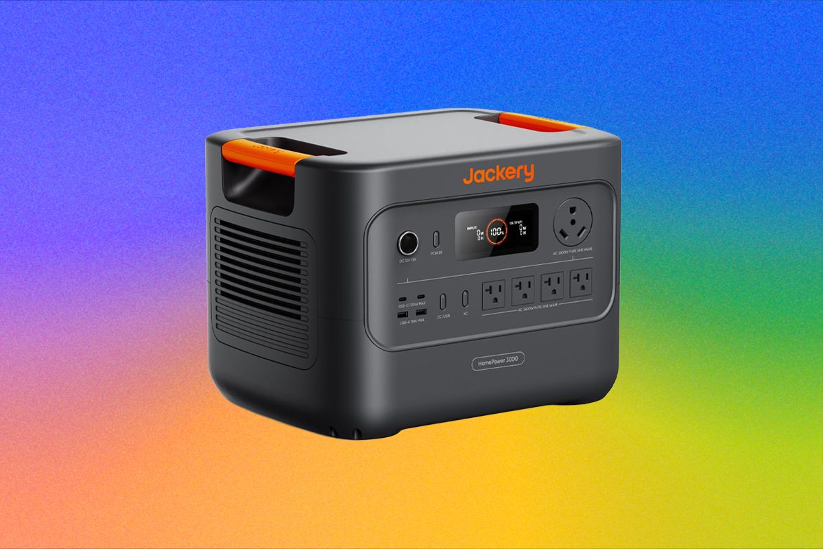 best-solar-generators-for-off-grid-trips,-rvs,-and-home-backup