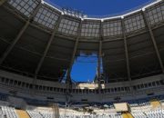 foto:-serangan-rusia-hantam-salah-satu-stadion-terbesar-di-ukraina
