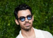 joe-jonas-says-he-sought-therapy-after-his-solo-album underperformed