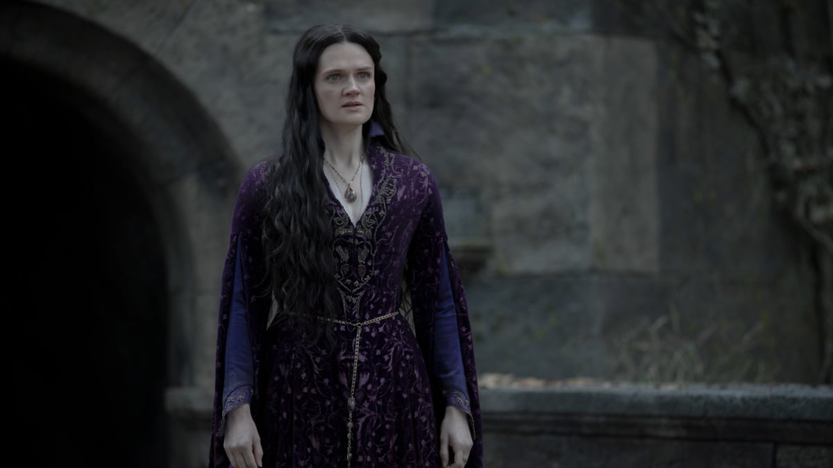 house-of-the-dragon-gives-alys-rivers-a-tragic-backstory-that-isnt-in-the-book