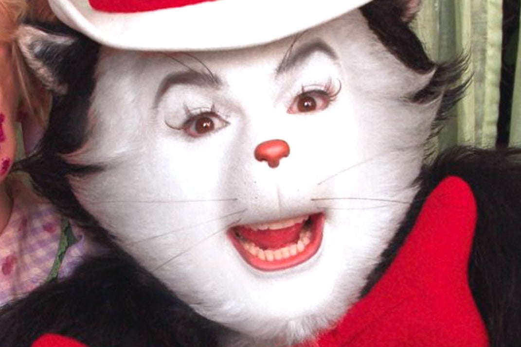 people-are-absolutely-horrified/intrigued-by-this-piece-of-movie-history-being-auctioned-off