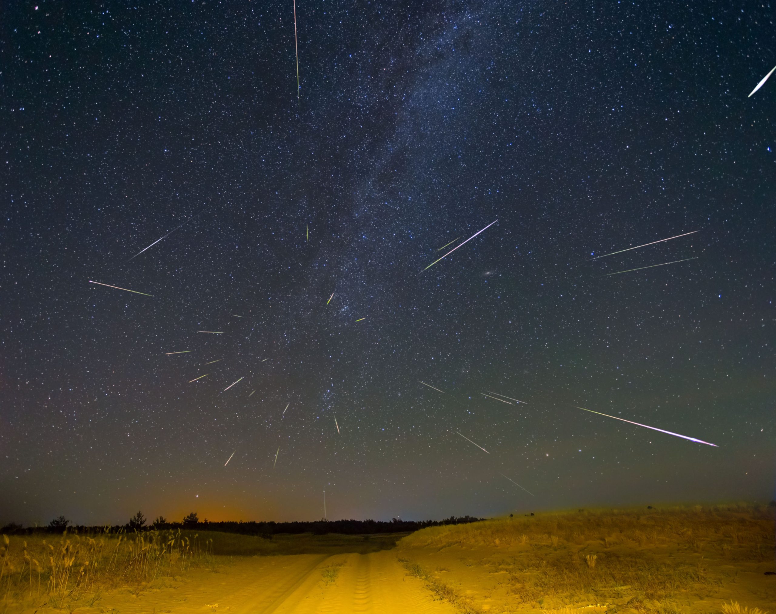 how-and-when-to-view-the-perseid-meteor-shower-(august-2026)