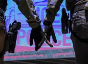 the-painful-truth-of-exactly-how-ice’s-new-shock-gloves-work