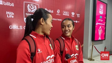 si-kembar-jazlyn-jezlyn,-bintang-dari-bekasi-di-srikandi-merdeka-cup