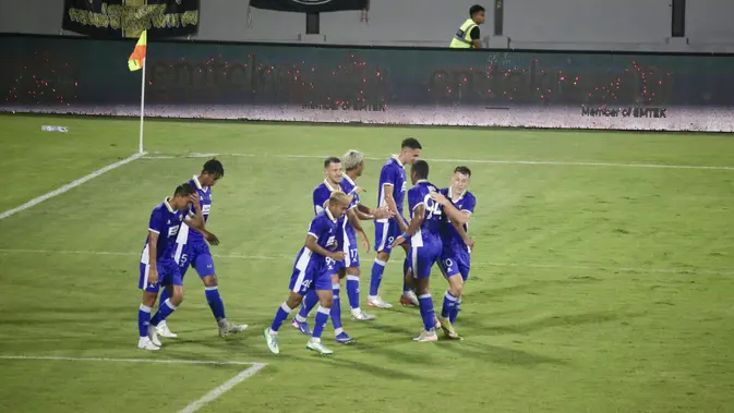 persib-hajar-sabah-fc-3-0,-igor-tolic-soroti-kondisi-fisik-pemain