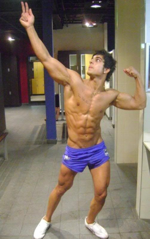 zyzz-was-the-original-looksmaxxer.-his-rise-and-untimely-death-feel-more-relevant-than-ever