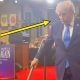 people-are-absolutely-baffled-by-this-viral-video-of-donald-trump’s-backside