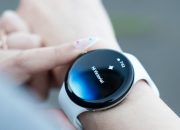 the-wearable-future-is-stuck-in-weird,-experimental,-existential-limbo
