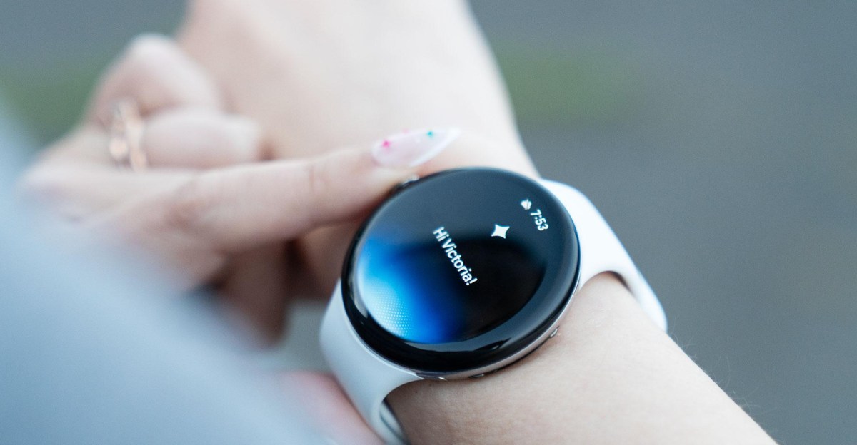 the-wearable-future-is-stuck-in-weird,-experimental,-existential-limbo