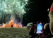 burning-man-tells-ai-glasses-wearers:-don’t-be-a-creep,-get-permission-to-record