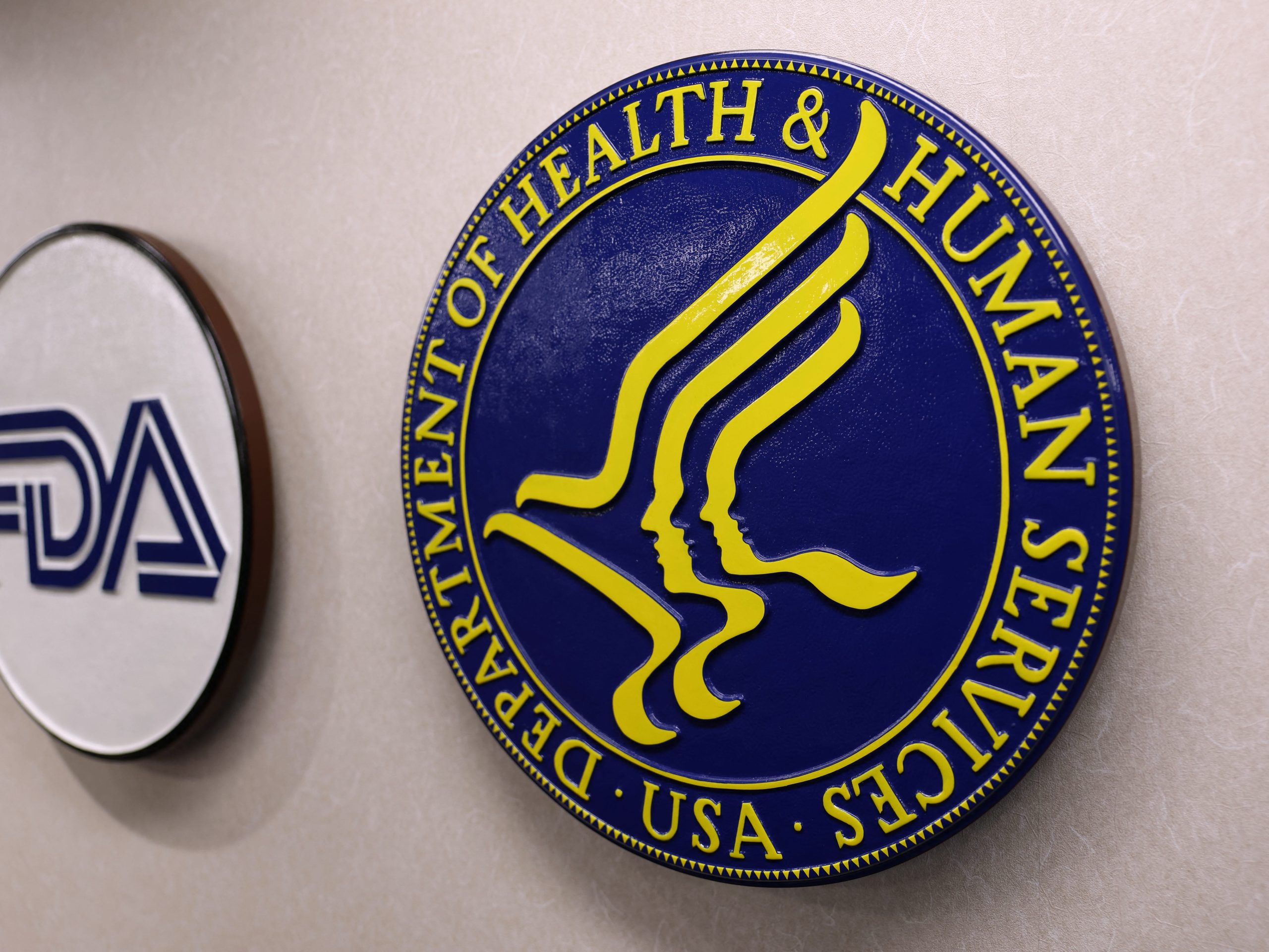 devoted-health-is-raising-a-new-round-of-funding-at-a-$25-billion-valuation
