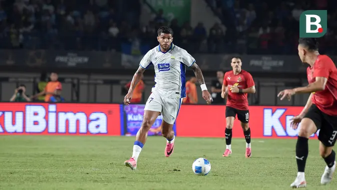 berguinho-kembali-berlatih-setelah-24-hari,-pelatih-persib-igor-tolic-belum-bisa-tenang