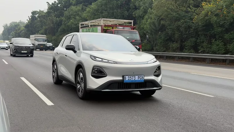 test-drive-changan-nevo-q05:-paket-lengkap-ev-berbanderol-rp359-juta!