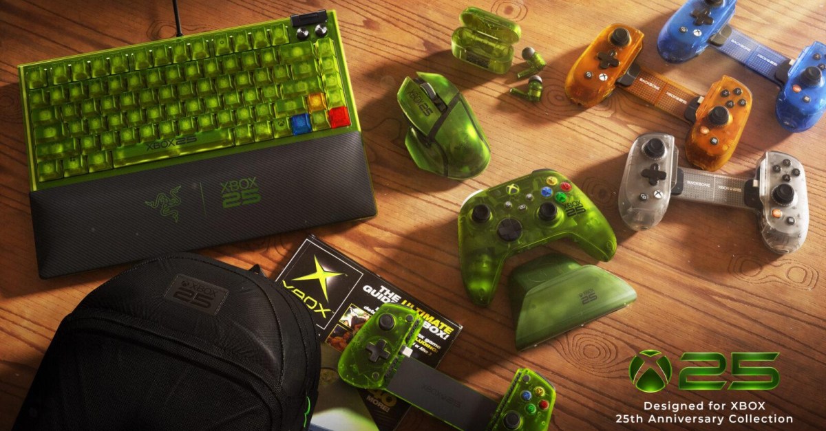 take-a-look-at-microsoft’s-new-25th-anniversary-halo-accessories