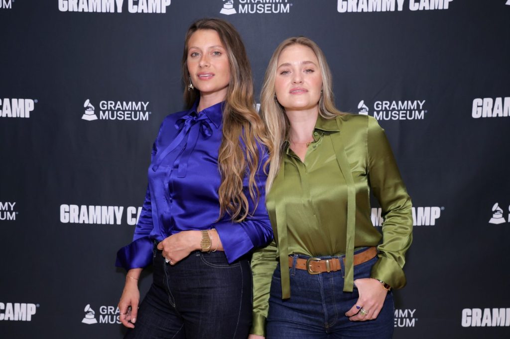 aly-&-aj-cancel-fall-tour-dates-as-aly-michalka-sets-broadway-debut:-‘this-is-a-bittersweet one’