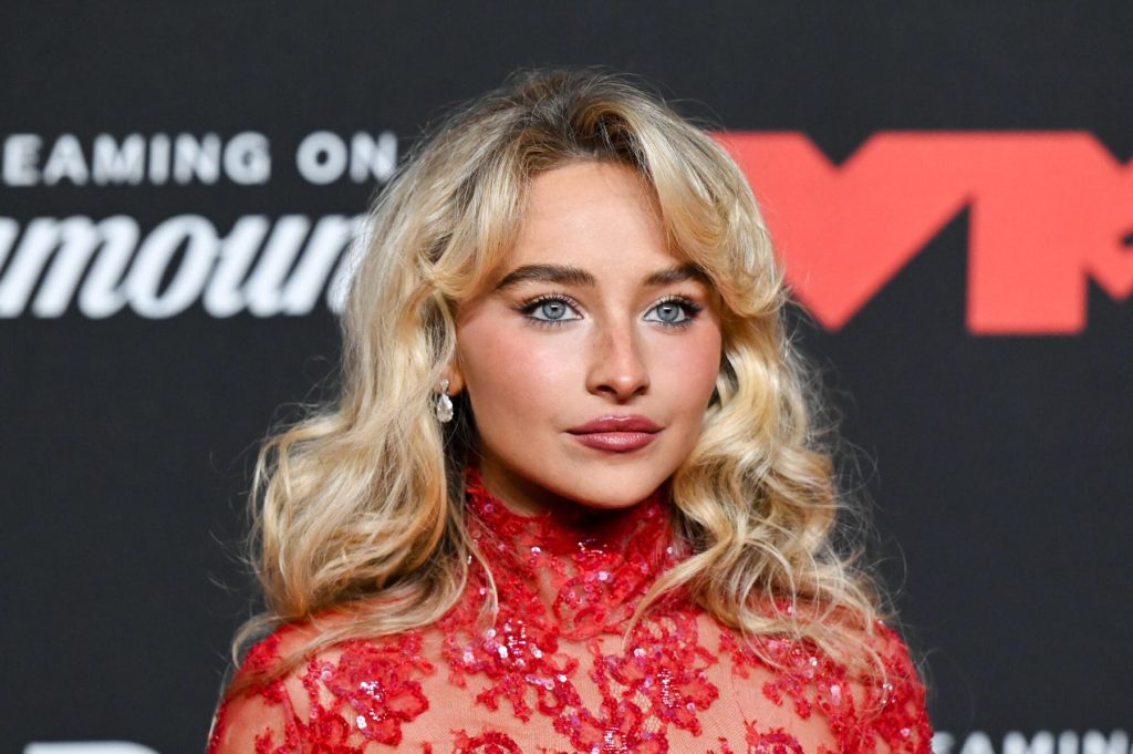 sabrina-carpenter’s-alleged-stalker-won’t-face-charges-due-to-mental incompetency