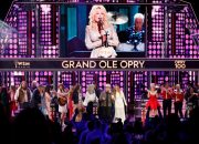 dolly-parton-honored-at-grand-ole-opry-tribute-with-carly-pearce,-jelly-roll-& more