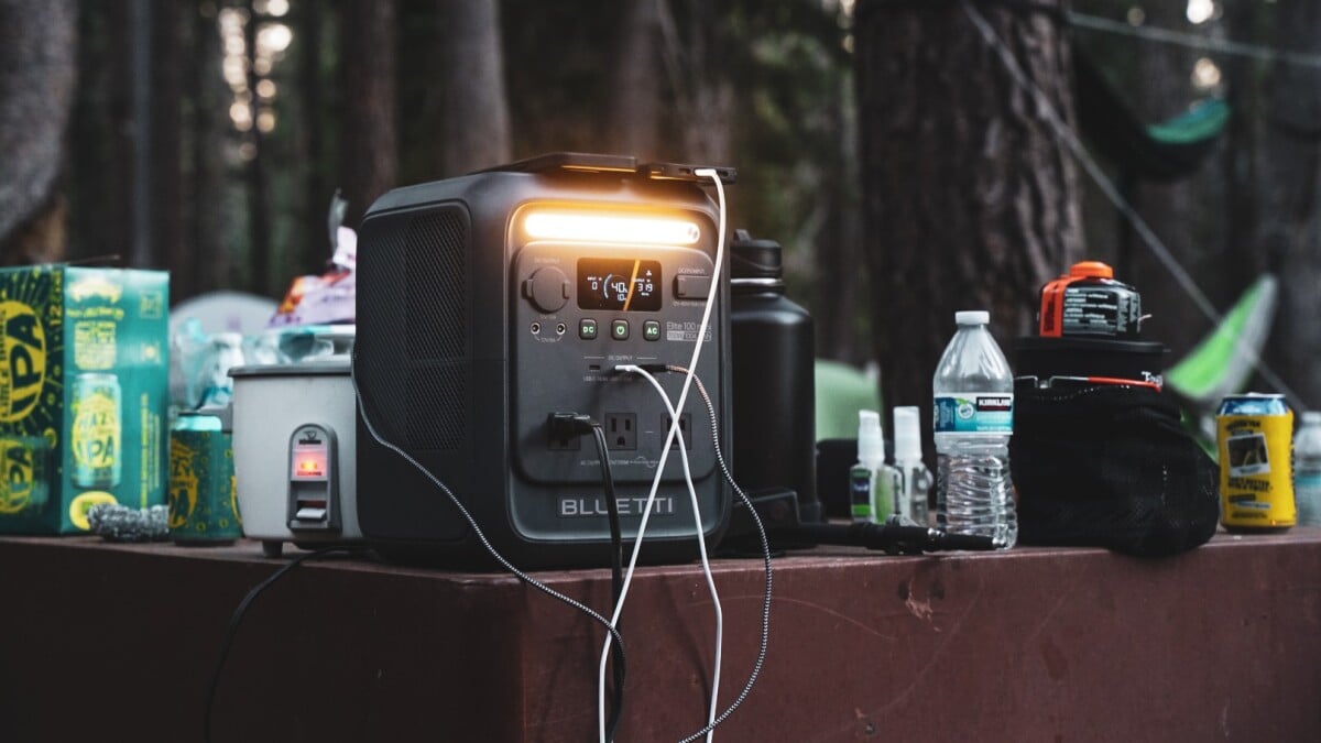 the-bluetti-elite-100-mini-might-be-my-new-go-to-portable-power-station-for-camping