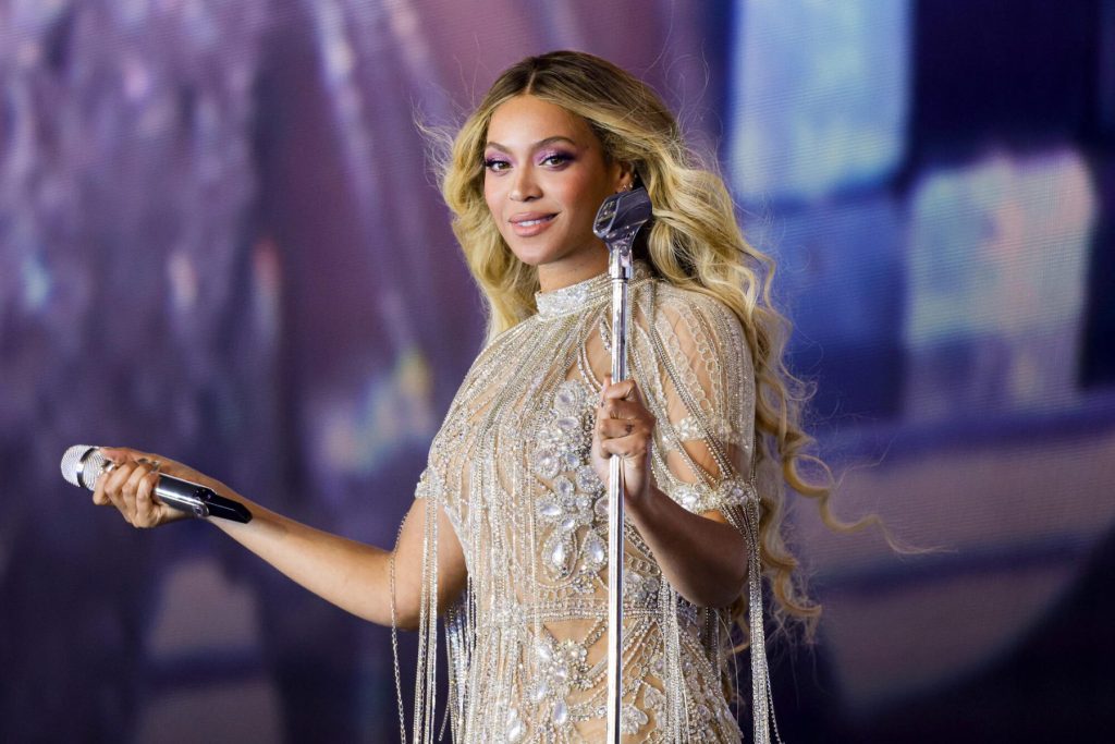 beyonce-gets-a-‘b’day’-no.-1-as-‘morning-dew-(donk)’-tops-adult-r&b airplay