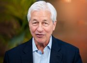Jamie Dimon and AT&T CEO John Stankey shared 4 tips for crushing your career