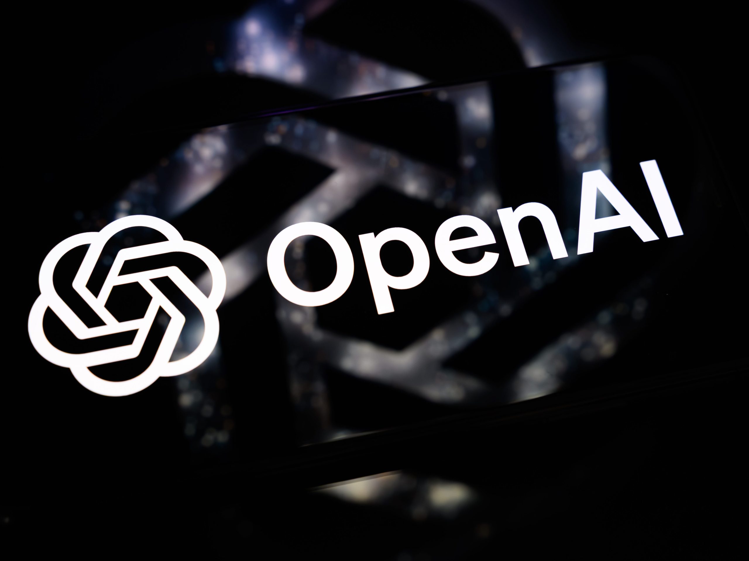 openai’s-new-safety-hire-says-losing-control-of-ai-would-be-‘catastrophic’-and-that-‘most-people-could-die’