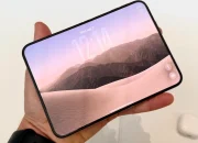 apple-iphone-duo-hands-on:-this-is-one-smooth-foldable-phone