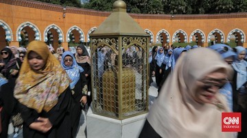 kemenhaj:-masa-tunggu-haji-berpotensi-turun-dari-26-jadi-14-15-tahun