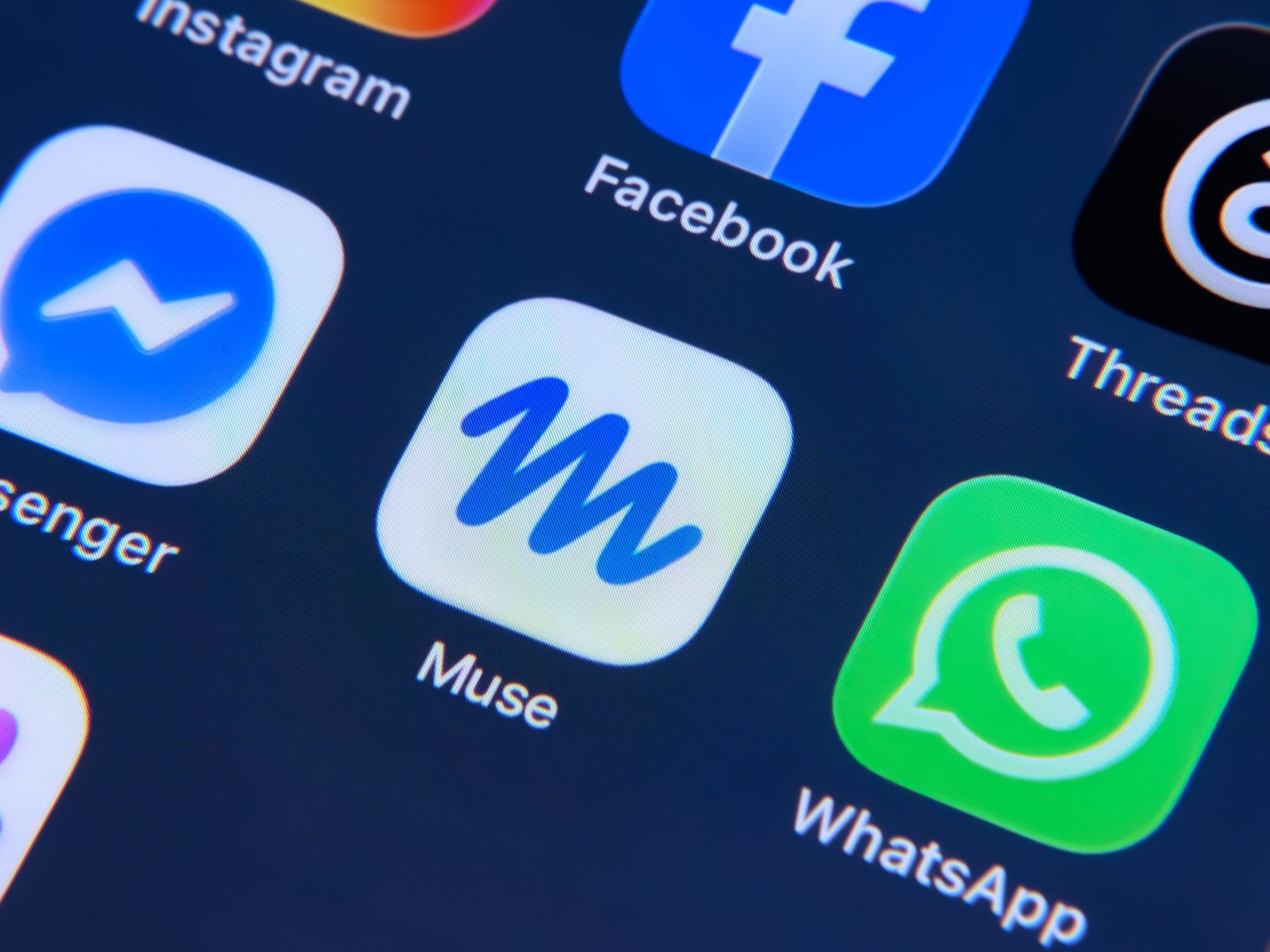 we-want-to-hear-how-you’re-using-personal-ai-agents