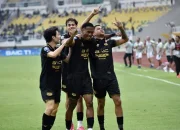 bri-super-league:-dewa-united-kukuh-di-puncak,-osmar-loss-puji-perjuangan-pemain-usai-tekuk-pss
