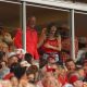 taylor-swift-shows-off-wedding-ring-as-travis-kelce-scores-first-touchdown-of-the season