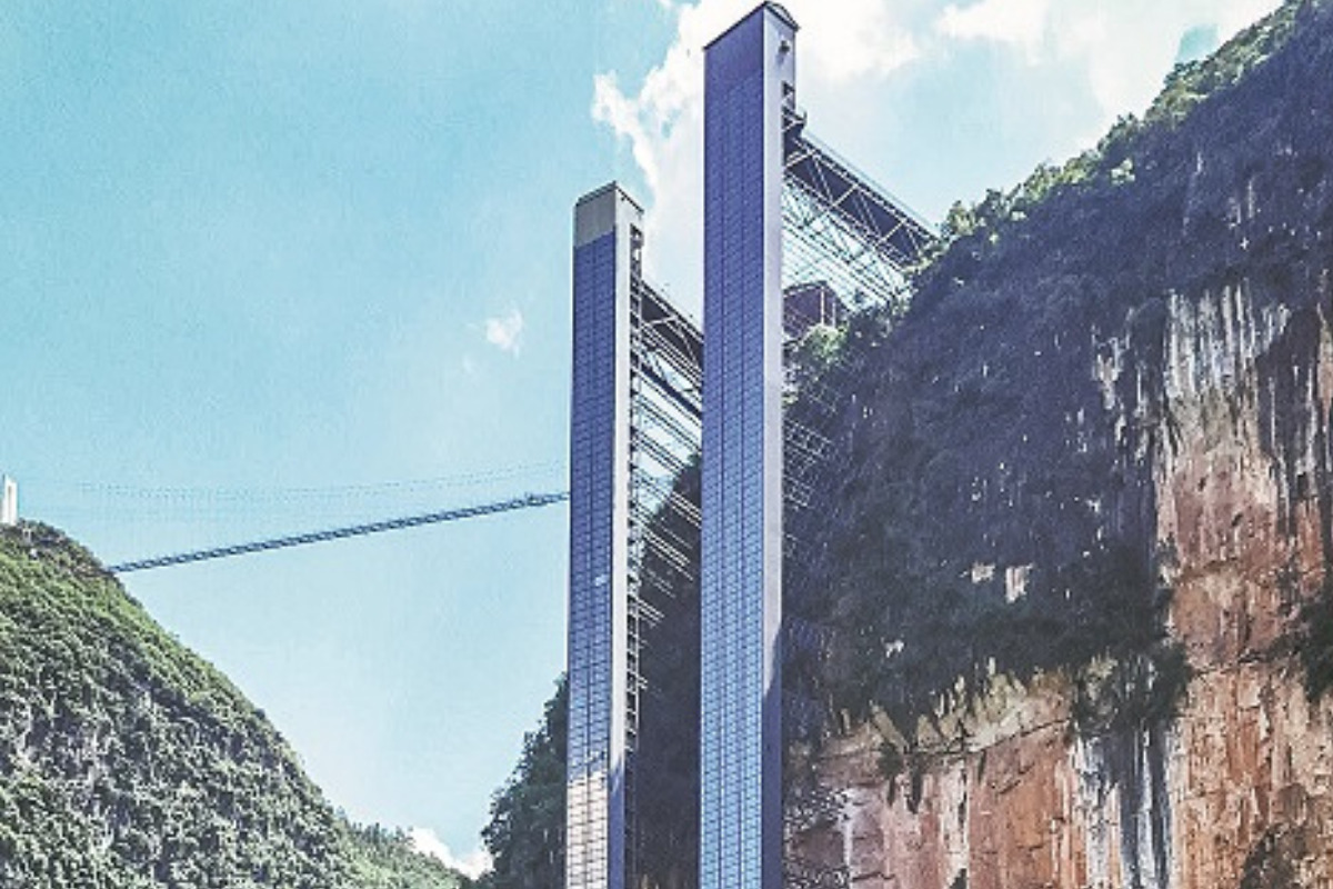 china-bangun-lift-tebing-288-meter-guna-permudah-akses-anak-sekolah