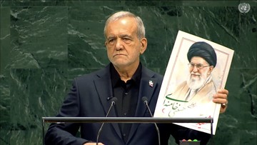 presiden-iran-di-sidang-pbb-bawa-foto-khamenei:-pemimpin-kami-dibunuh
