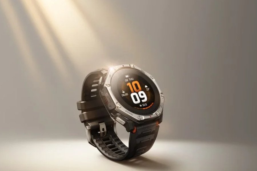 amazfit-t-rex-dual-solar-meluncur,-smartwatch-dengan-pengisian-daya-surya-dua-sisi